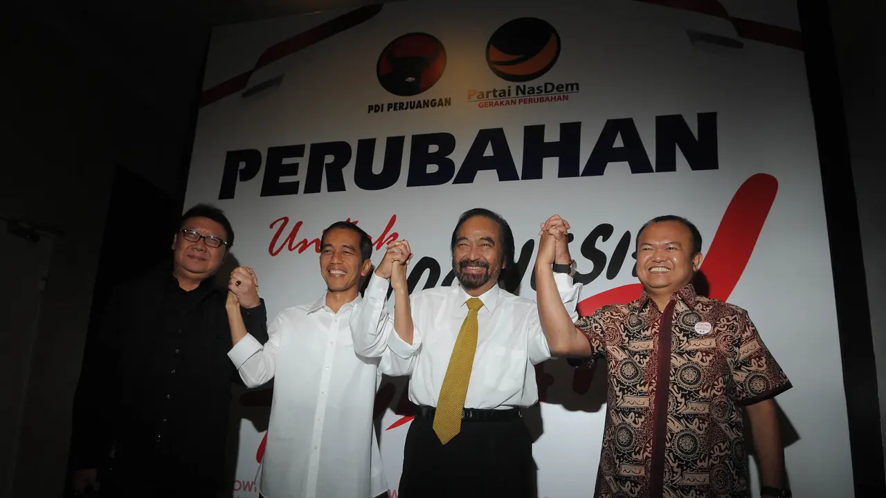 Jokowi resmikan tim kampanye pemenangan