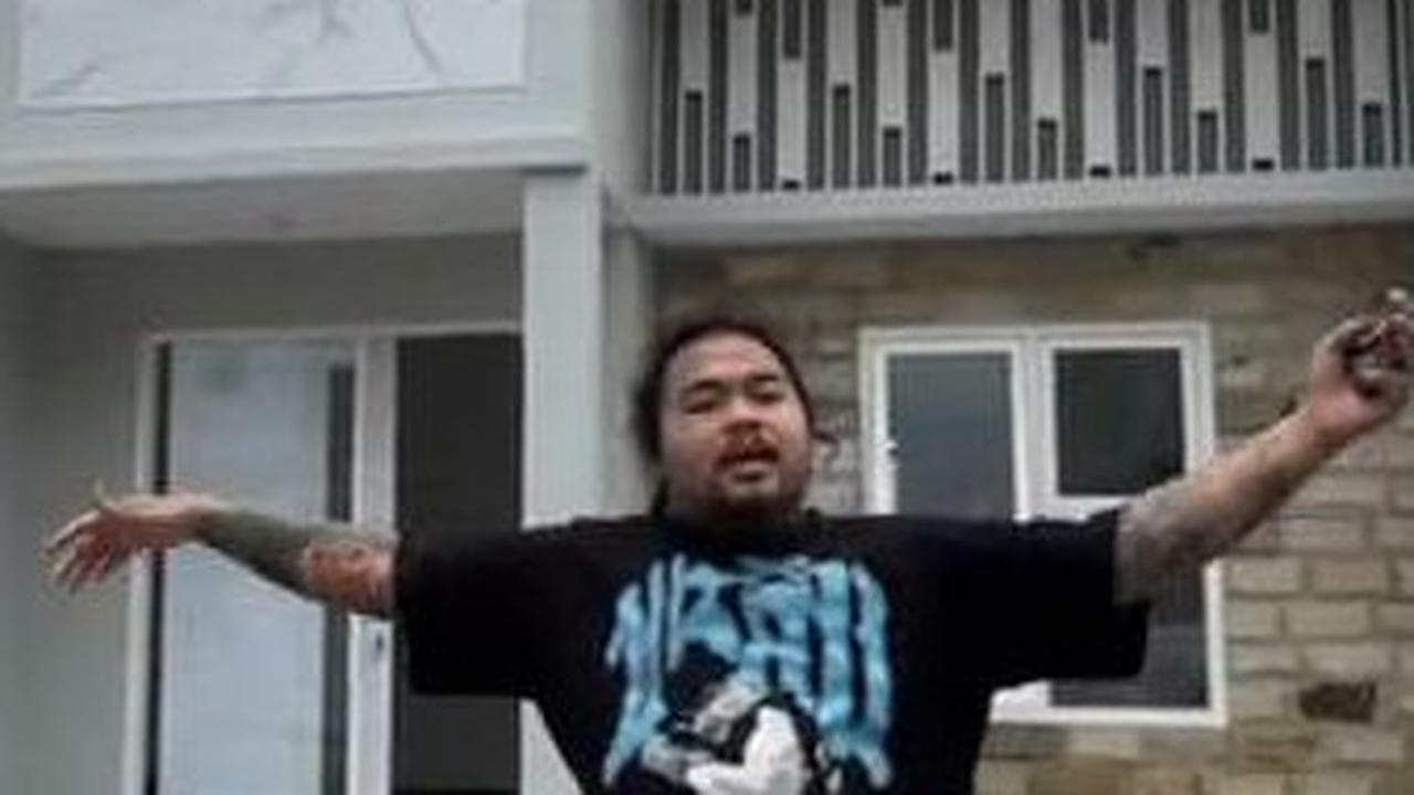 7 Potret Rumah Baru King Abdi yang Modern dan Elegan