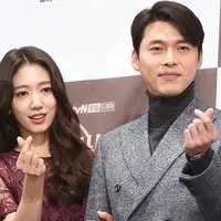 Park Shin Hye dan Hyun Bin  (Foto:  Soompi.com)