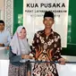Sumiati dan Samsul Mukmin menikah dengan Mahar Linggis (Liputan6.com/Istimewa)