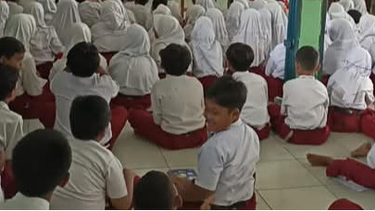 aipda agung wakafkan tanahnya jadi tempat belajar