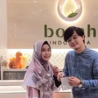 Anisa Rahma dan suaminya (Instagram/anisarahma_12)