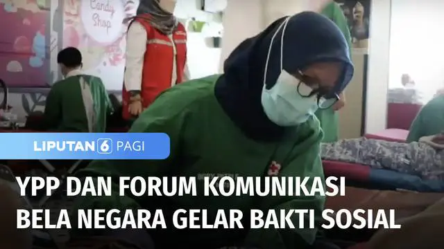 Masih dalam rangka Hari Kemerdekaan ke-77 RI, YPP SCTV-Indosiar menggelar bakti sosial serta donor darah di Bassura Mall, Jatinegara, Jakarta Timur. Tim YPP juga membagikan ratusan sembako kepada para veteran dan korban kebakaran di Pasar Gembrong de...