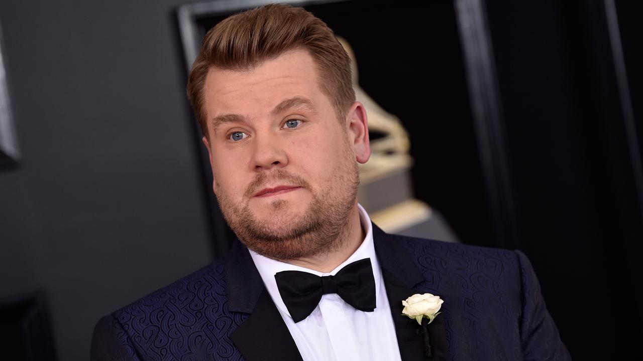 Mawar Putih di Karpet Merah Grammy