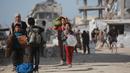 Secara keseluruhan, setidaknya 53.339 warga Palestina tewas dan 121.034 lainnya terluka sejak dimulainya perang pada 7 Oktober 2023. (Bashar TALEB/AFP)