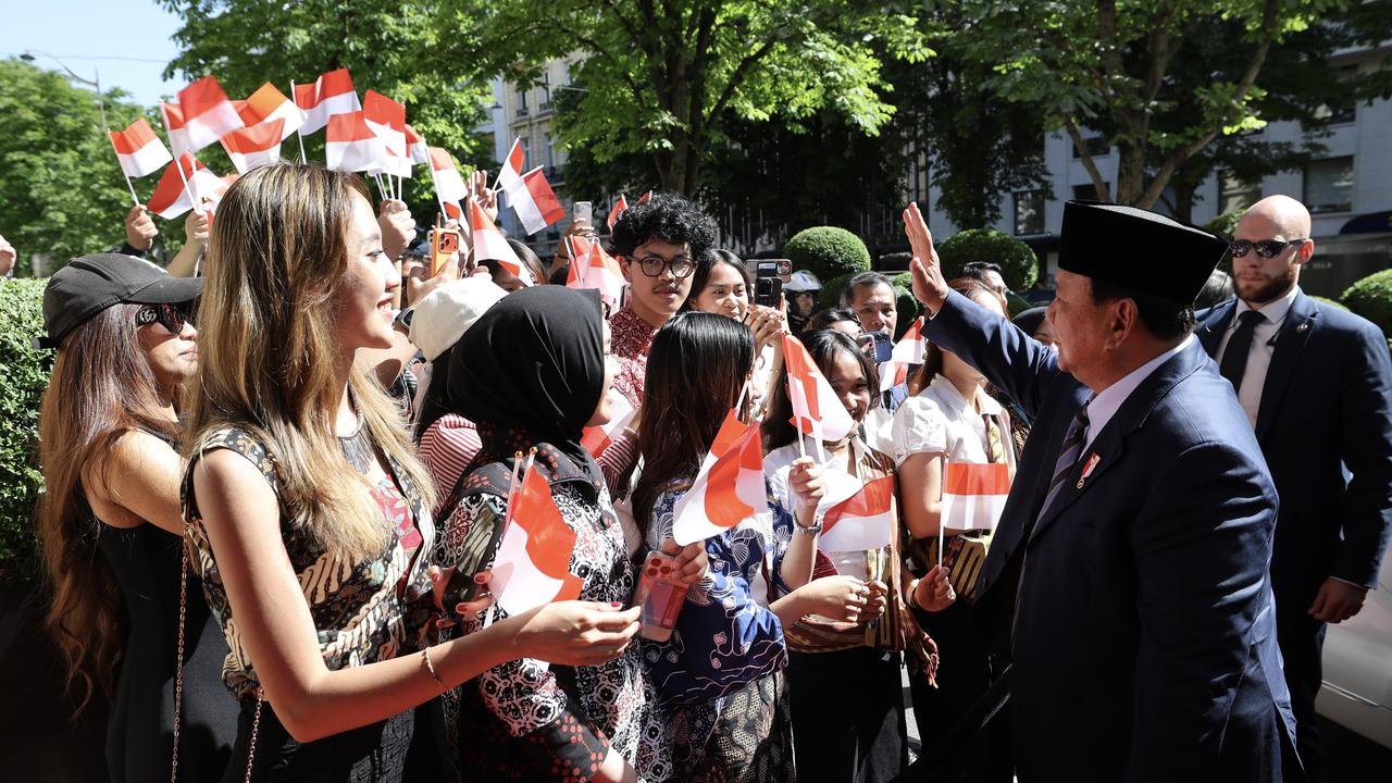 Pelajar Indonesia di Prancis Antusias Sambut Kedatangan Prabowo: Ini Pengalaman Berharga untuk Kami