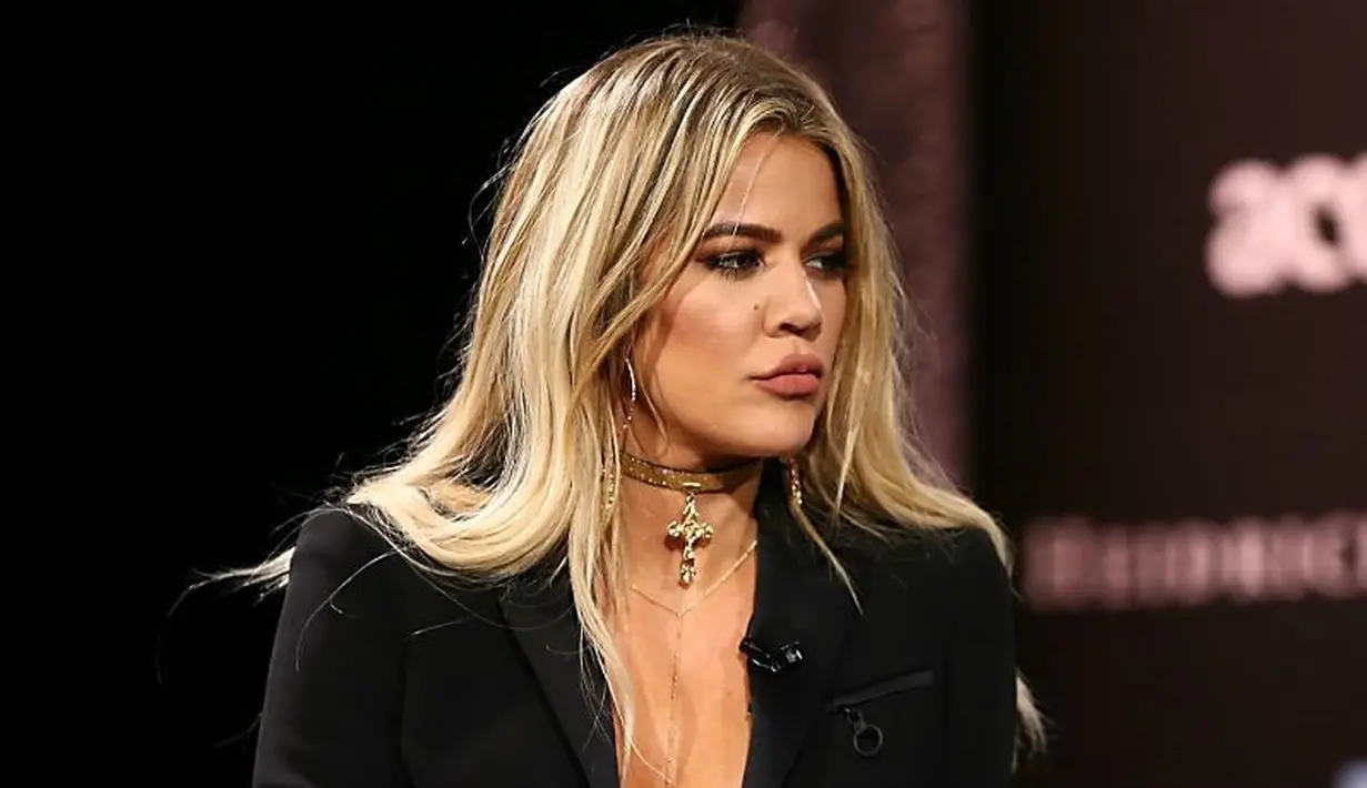 Lalu jika Tristan Thompson tak bisa menahan dirinya, maka Khloe  Kardashian akan meninggalkan Tristan dan mengurus True Kardashian seorang diri. (The Inquisitr)