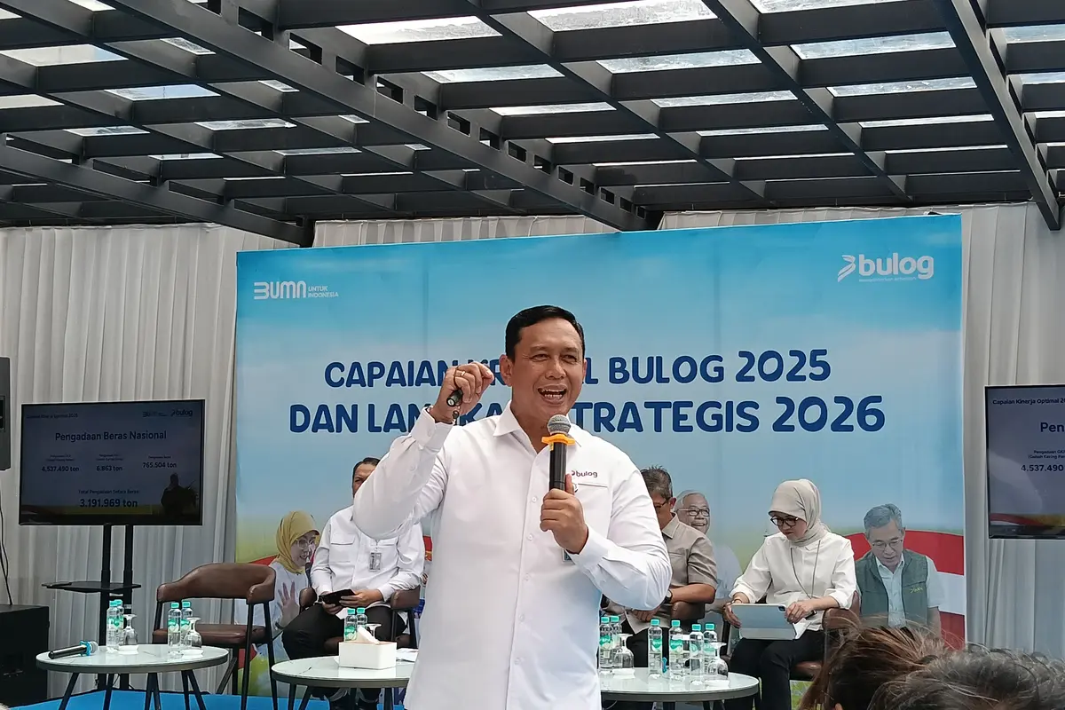 Direktur Utama Perum Bulog Ahmad Rizal Ramdhani