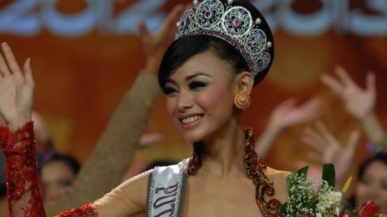 Whulandary dinobatkan jadi Puteri Indonesia 2013