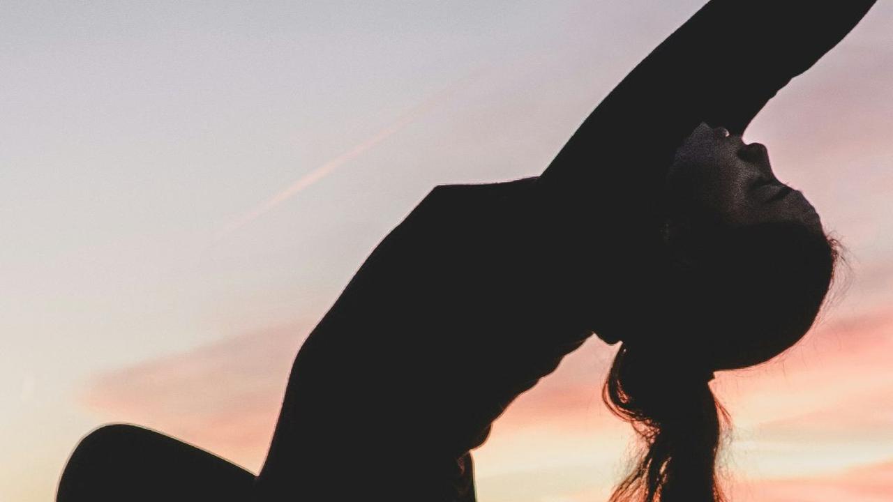 Meditasi dengan Olahraga Yoga
