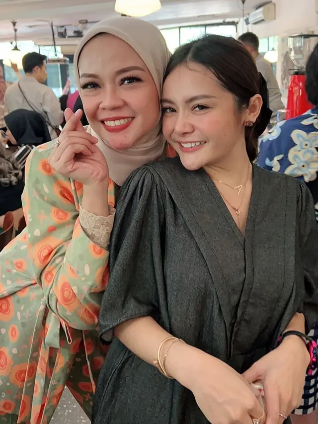 7 Momen Keseruan Reuni Akbar AFI, Meriah Nostalgia Lagu 'Menuju Puncak'