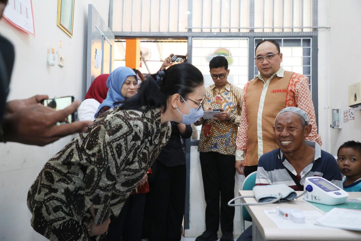 Wali Kota Semarang Agustina Wilujeng di Acara Studi Pra-Pilot Layanan Satu Atap (One Stop Service/OSS) Tuberkulosis di Puskesmas Bangetayu, Kecamatan Genuk