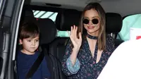 Pilih Anak, Miranda Kerr Urungkan Natal dengan Pacar