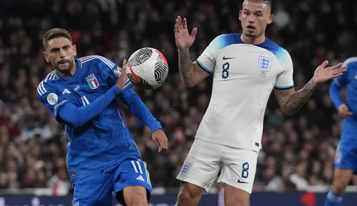Berkat hasil ini, Inggris kini bertengger kokoh di puncak klasemen Grup C dengan poin 16 sekaligus memastikan kelolosan ke Euro 2024. (AP Photo/Frank Augstein)