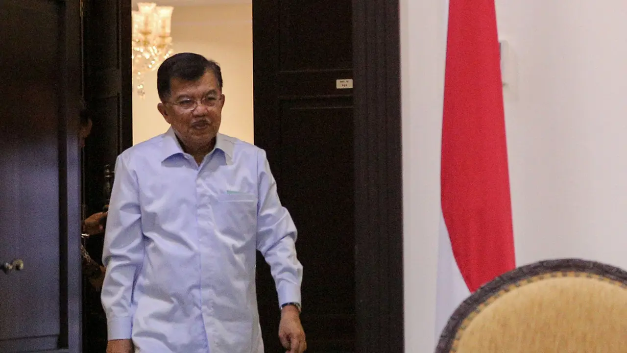 20151026-Pertemuan-Wapres-Jusuf-Kalla-dengan-KH-Hasyim-Muzadi-Jakarta