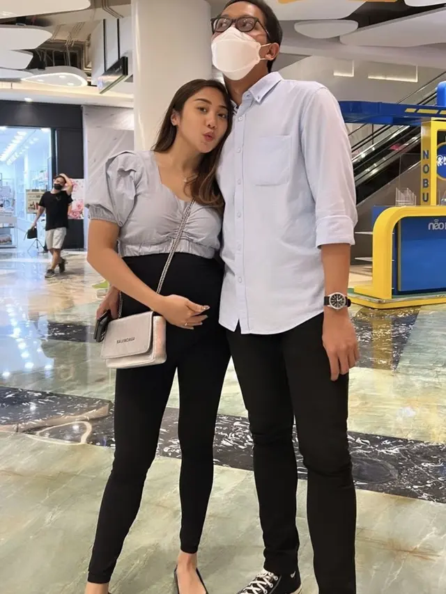 Potret Terbaru Winona Willy dengan Baby Bump