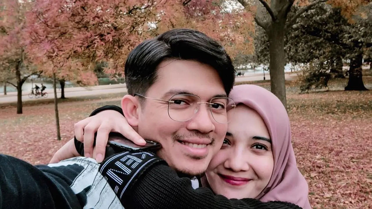 [Fimela] Irwansyah dan Zaskia Sungkar