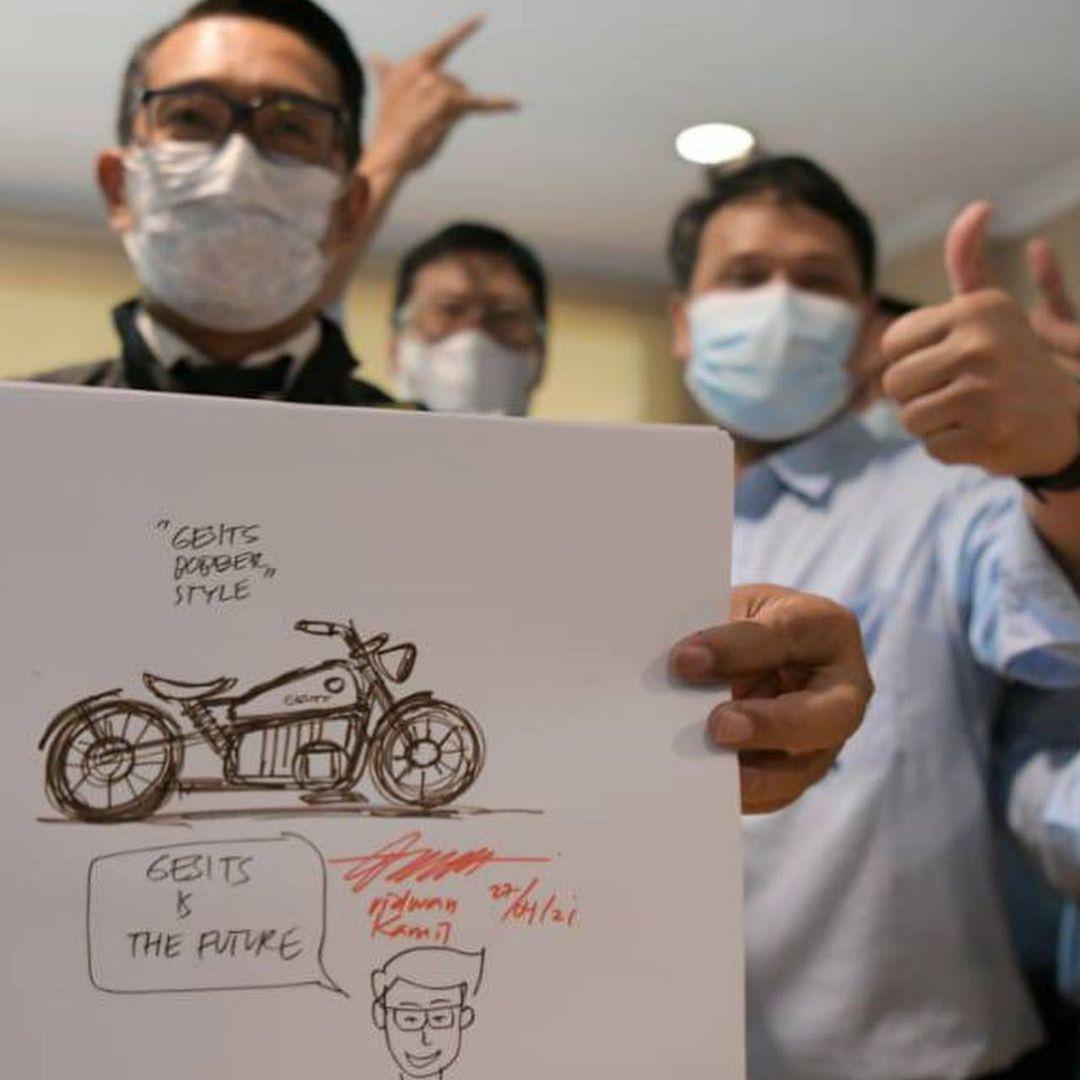 (c) Instagram/@ridwankamil
