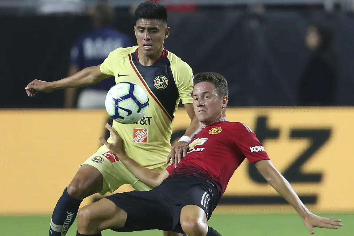 Manchester United, Club America, Laga Uji Coba