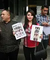 Model majalah remaja Widuri Agesty namanya masuk dalam daftar 78 wanita seksi Katalok Alexis. Akibat ikut masuk daftar foto-foto seksi tersebut, ia mengaku banyak menderita kerugian. Hal itu juga membuat shock keluarganya. (Nurwahyunan/Bintang.com)