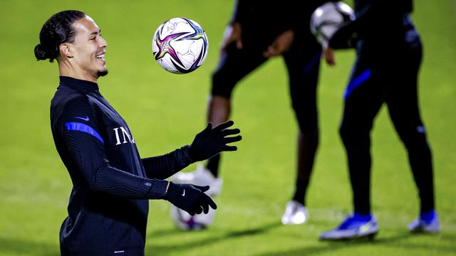 Intip Sesi Latihan Belanda Jelang Lawan Montenegro