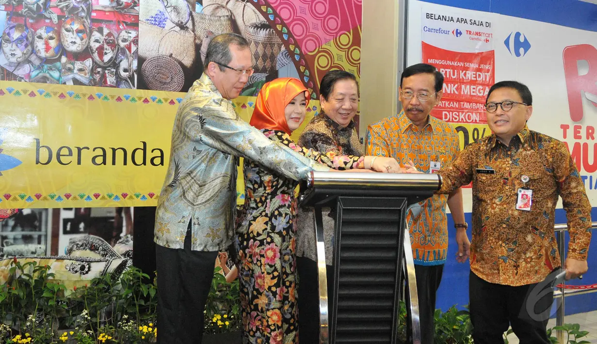Suasana peresmian Beranda Nusantara di Mall Kota Kasablanka, Jakarta (22/5/2015). (Liputan6.com/Herman Zakharia)
