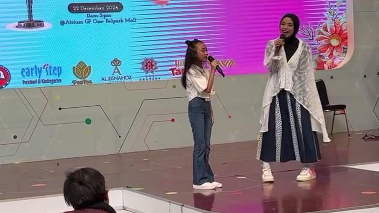 7 Potret Tantri Kotak Ikut Lomba Nyanyi di Tempat Les Vokal Anak, Tak Dapat Juara 1