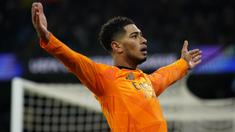 Pemain Real Madrid, Jude Bellingham merayakan gol kemenangan timnya ke gawang Manchester City dalam laga leg 1 babak playoff Liga Champions 2024/2025 di Etihad Stadium, Manchester, Inggris, Rabu (12/02/2025) WIB. (AP Photo/Dave Thompson)