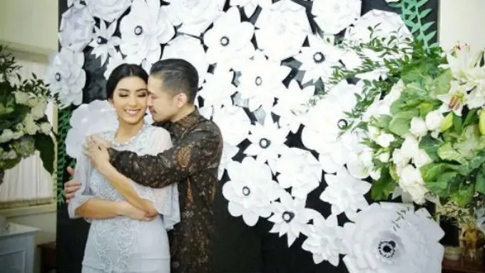 Tyas Mirasih dan Raiden/Instagram.