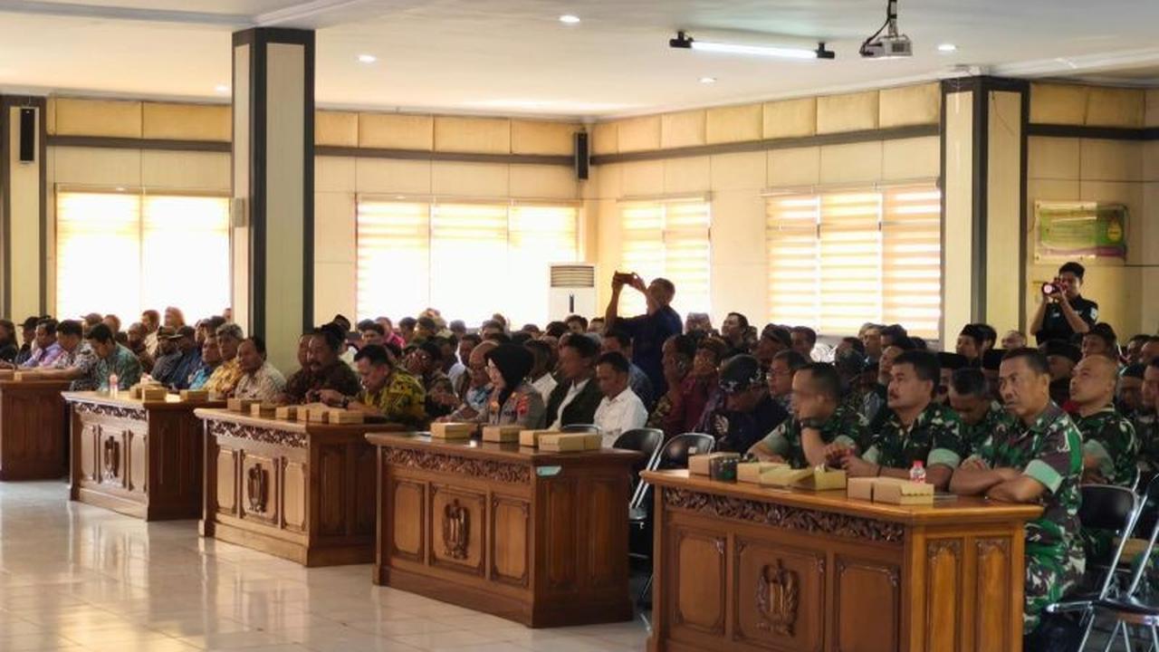11 Arahan Mendagri Pasca Insiden: Pembakaran DPRD Pekalongan Jadi Pelajaran Penting Kemendagri