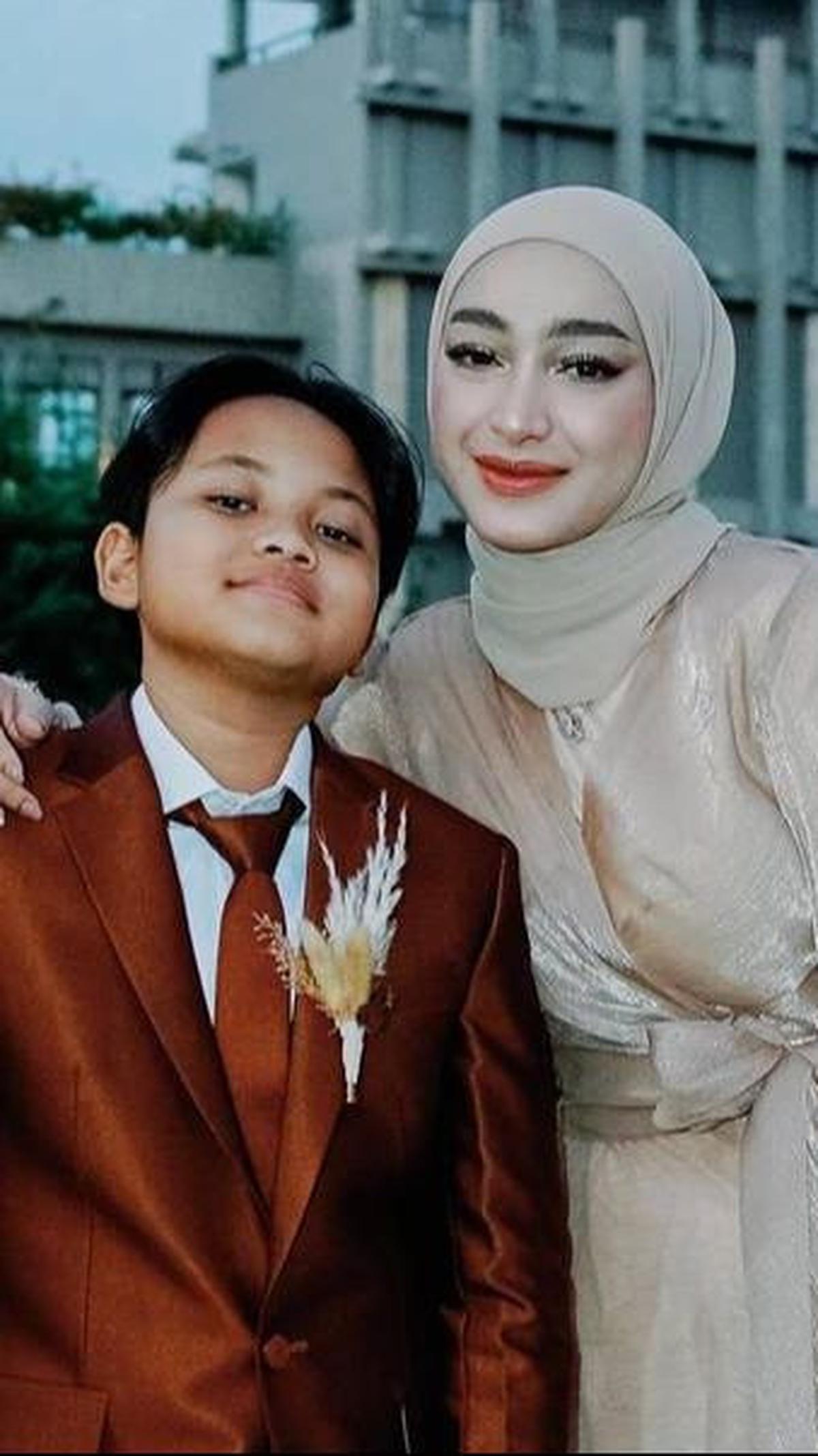 Dekat Dengan Anak-anak Sule