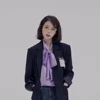 IU di MV Palette. (via YouTube)