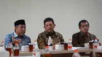 Direktur Utama BPJS Kesehatan Ali Ghufron Mukti saat meninjau RS PKU Muhammadiyah Gamping, Kamis (08/06).