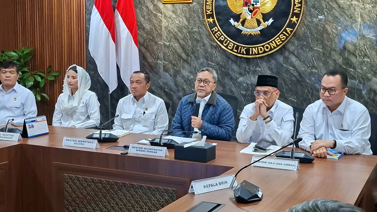Menteri Koordinator Bidang Pangan Zulkifli Hasan