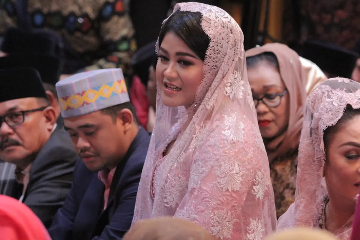 [Bintang] Kahiyang Ayu dan Bobby Nasution