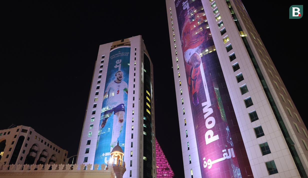 Gambar-gambar pemain seperti Harry Kane, Sadio Mane dan Manuel Neuer akan lebih indah jika dilihat pada malam hari. (Bola.com/Ade Yusuf Satria)