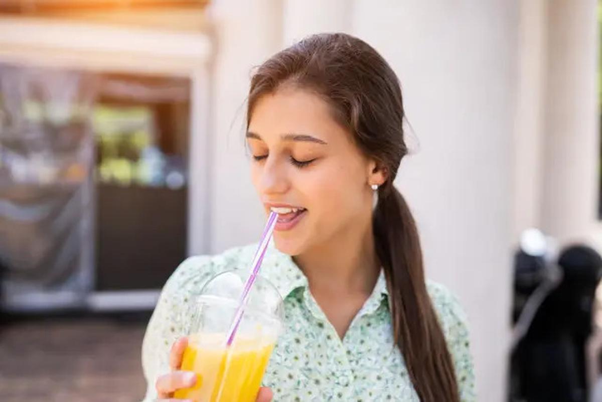 Mitos atau Fakta, Benarkah Minum Es Bikin Cepat Lelah?