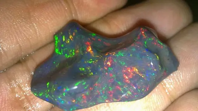 Sebongkah batu opal indah nan langka yang paling spektakuler di dunia akan segera dipamerkan. 