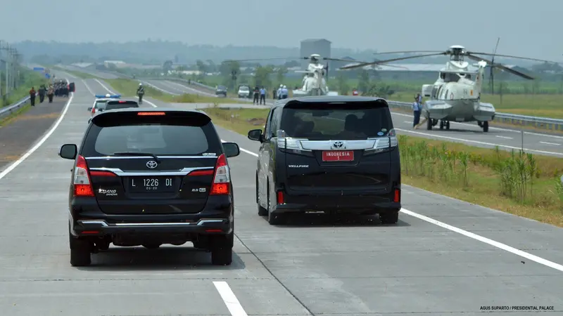 20160319-Jokowi-Resmikan-Tol-Surabaya-Mojokerto-Setpres