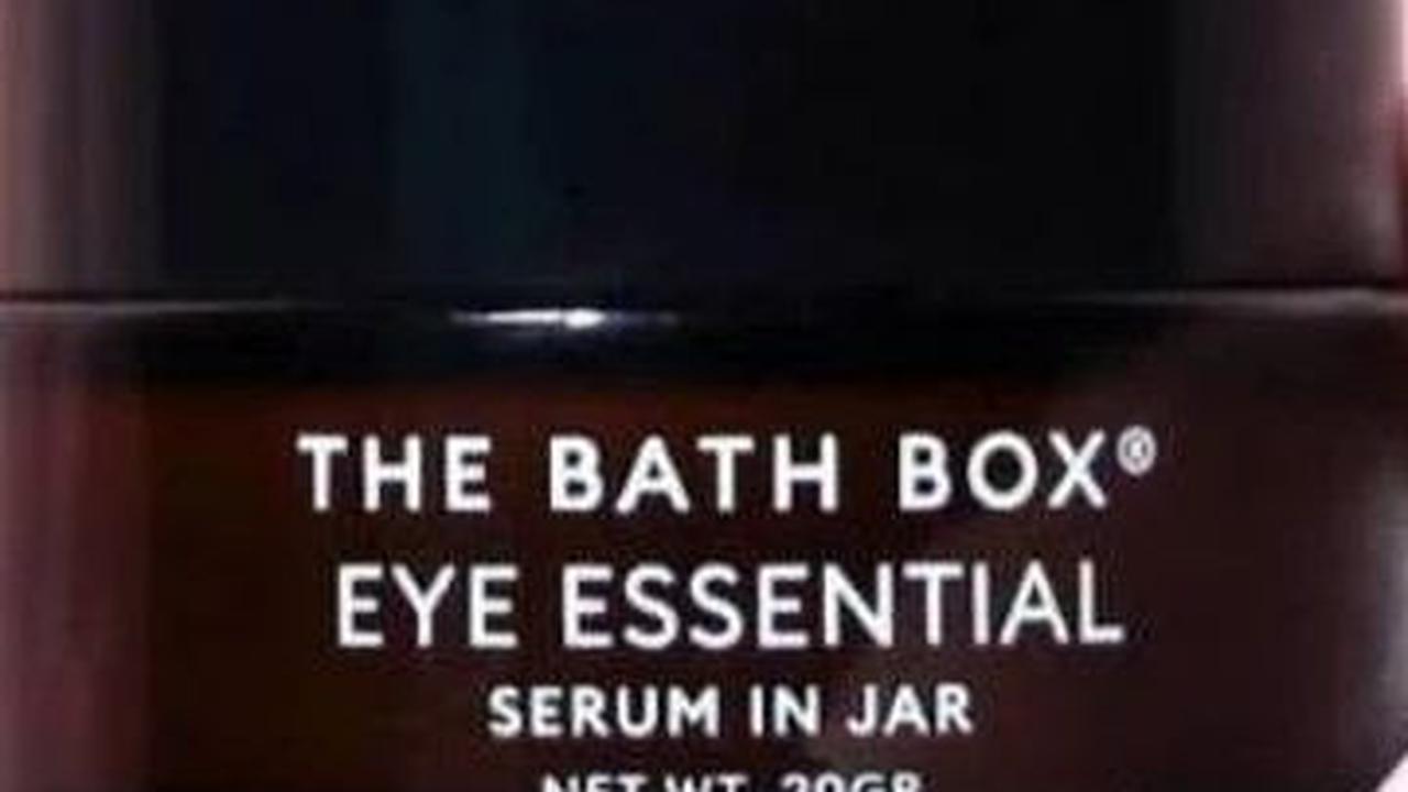9. Eye Essential Serum In Jar<br>