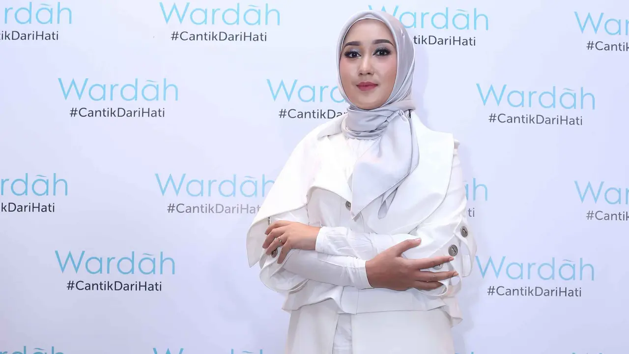 [Bintang] Dian Pelangi