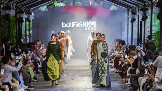 Bali Fashion Trend 2025: 150 Desainer Ungkap Visi Fesyen, Melampaui Batasan Runway