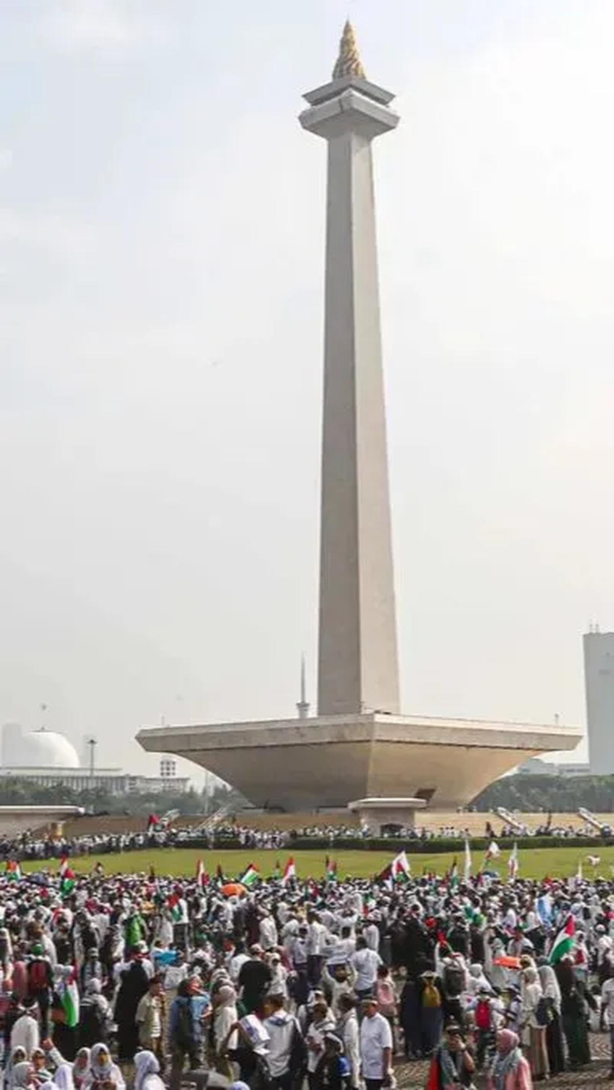 1. Monas