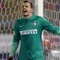 Samir Handanovic kiper Inter Milan berulangkali menggagalkan  upaya pemain Torino menjebol gawang Inter lewat penyelamatan gemilangnya.