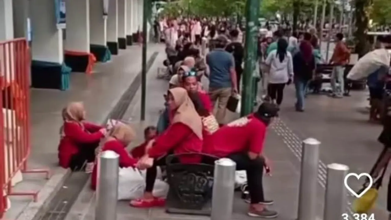 Pemkot Yogya Ungkap Penyebab Kawasan Malioboro yang Bau Pesing Usai Libur Lebaran