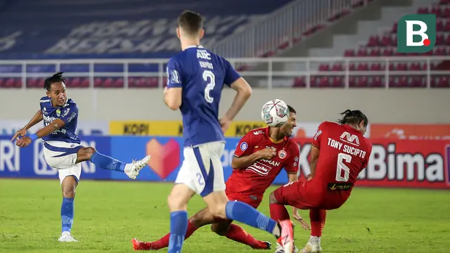 Foto: Persija Jakarta Patahkan Tren Kemenangan Persib Bandung di BRI Liga 1