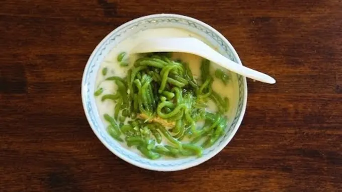 3 Cara Asik Nikmati Es Cendol untuk Segarkan Siangmu yang Terik