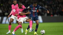 Kemenangan PSG atas Toulouse tak lepas dari penampilan apik dari Ousmane Dembele. (AP Photo/Emma Da Silva)