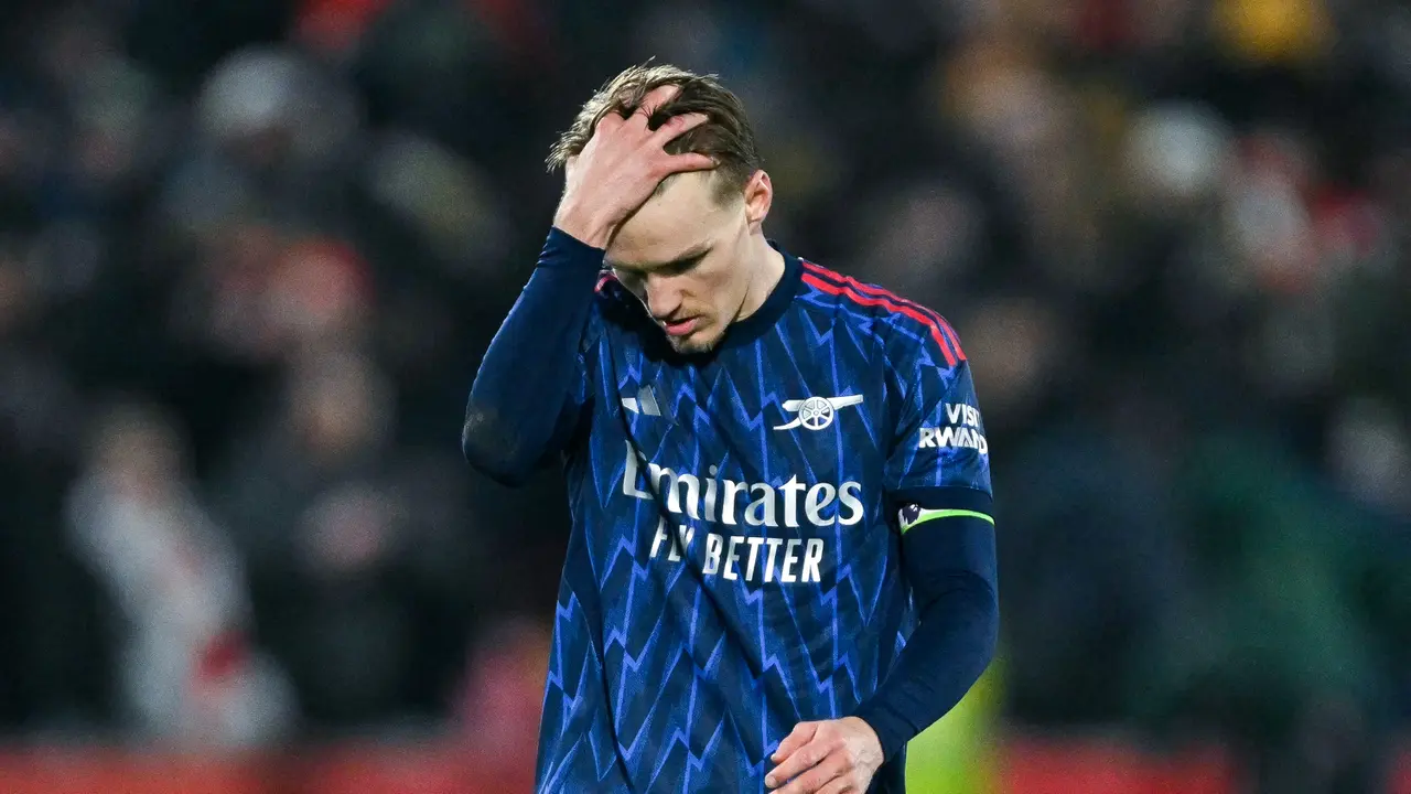 Foto: Wajah Lesu Skuad Arsenal Setelah Ditahan Imbang Brentford di Liga Inggris, Hati-hati Disalip Man City Lagi