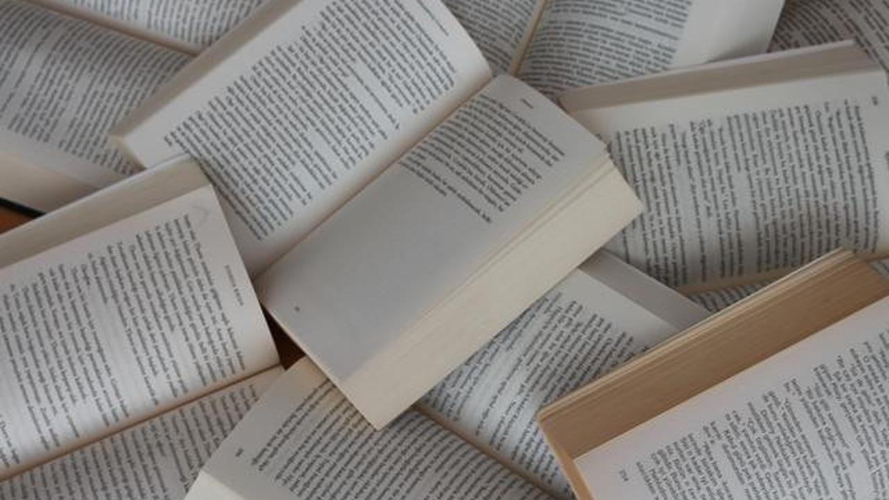 Ide Resolusi Tahun Baru 2026 untuk Wanita, Baca Buku demi Memperkaya Diri